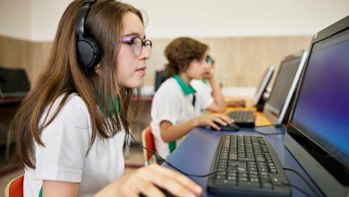 Teachers claimed some students’ screens froze 20 minutes into the exam, while others had their screens timed out. Picture: iStock/xavierarnau.